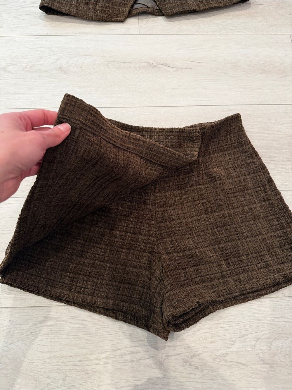 Brown Tweed Belted Vest and Skort - Picture 6 of 11